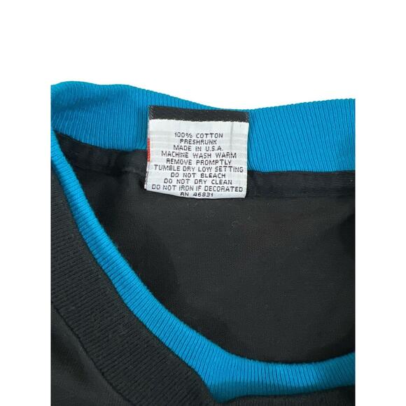 VTG Aztec Black Short Sleeve Crew‎ Neck Pullover Shirt Sz XL - Picture 6 of 7